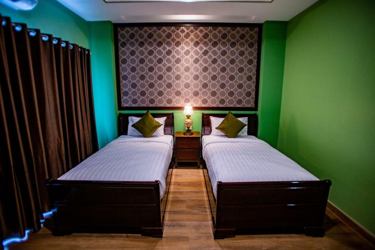 Chunlee Grand Korat Hotel Nakhonratchasima Exterior photo