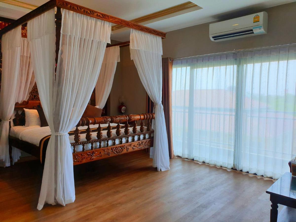 Chunlee Grand Korat Hotel Nakhonratchasima Exterior photo