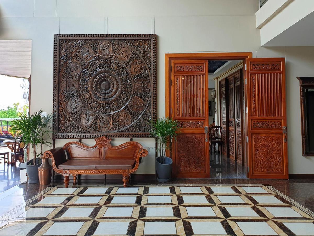 Chunlee Grand Korat Hotel Nakhonratchasima Exterior photo